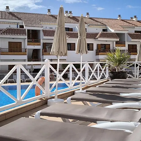 Apartment In Cristianos